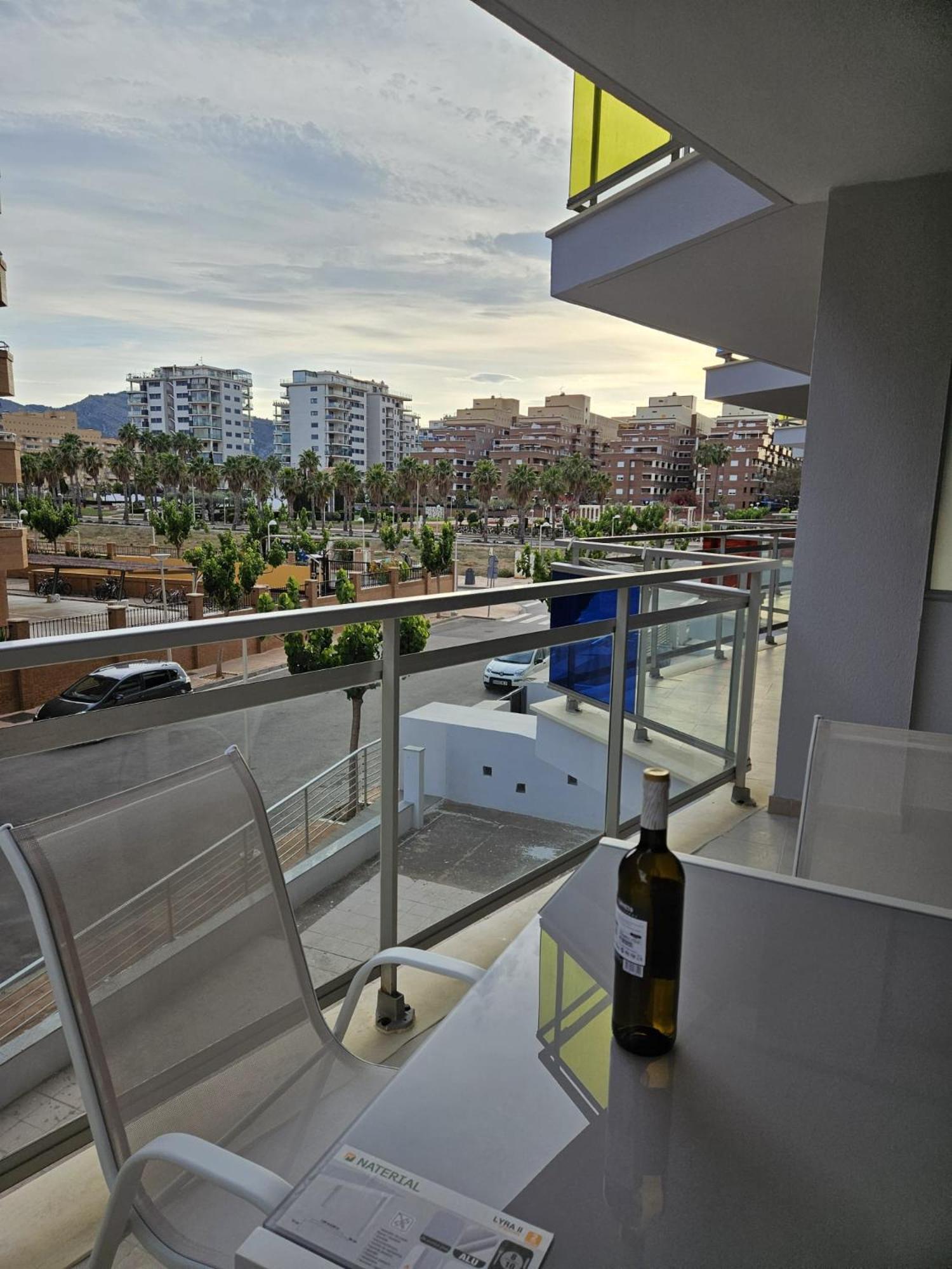Mondrian Magic World - Sea View First Line Of The Apartment *